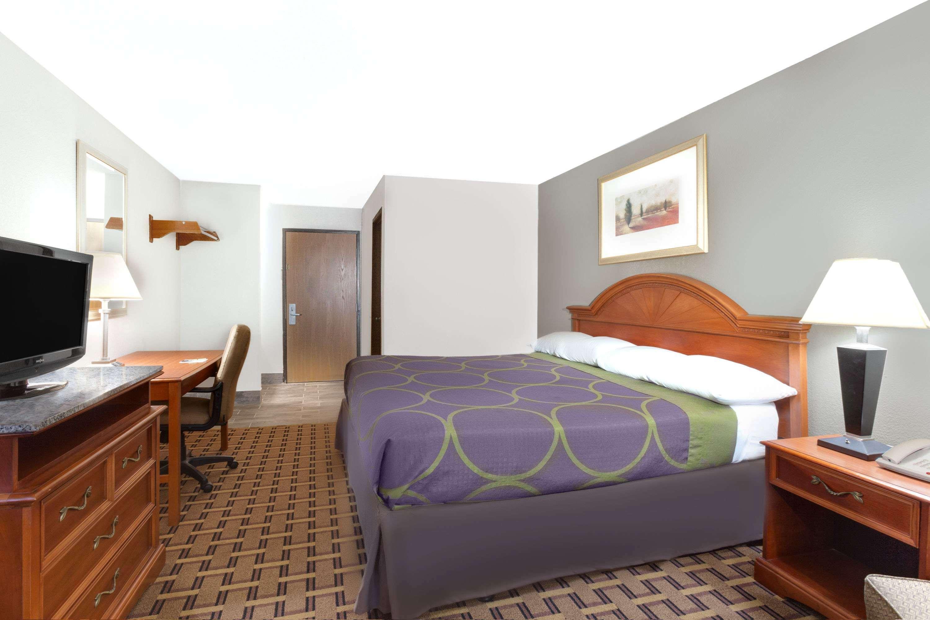 Super 8 By Wyndham Fort Madison Eksteriør billede