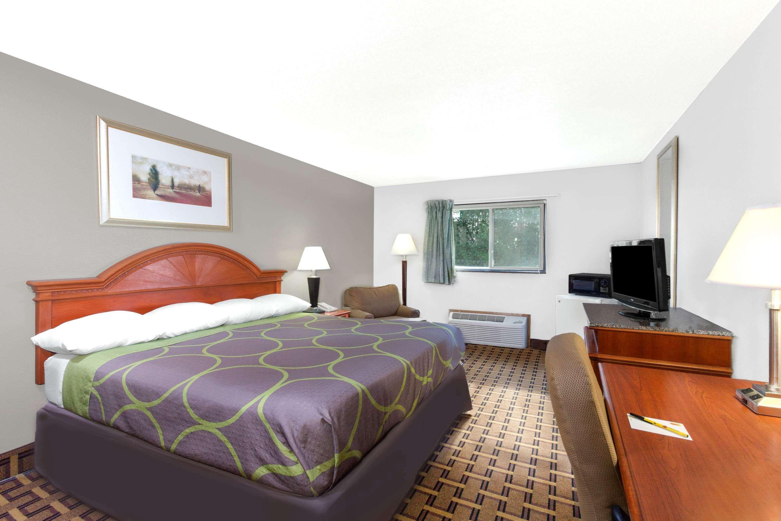 Super 8 By Wyndham Fort Madison Eksteriør billede