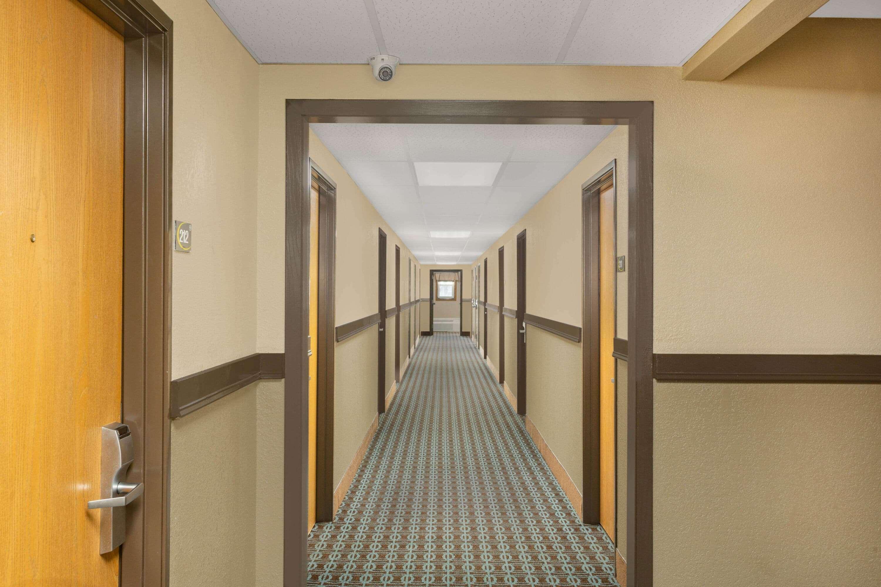 Super 8 By Wyndham Fort Madison Eksteriør billede